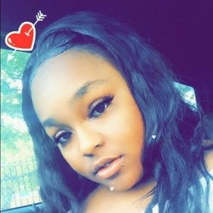 Meet your Posher, Shirron